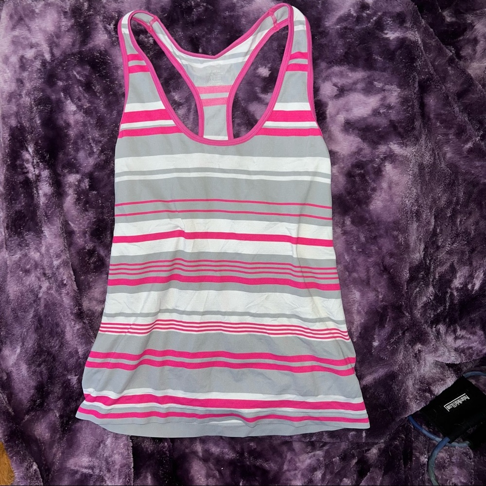 New Balance Racerback Tank Women’s M Pink Striped Activewear Yoga Gym Workout